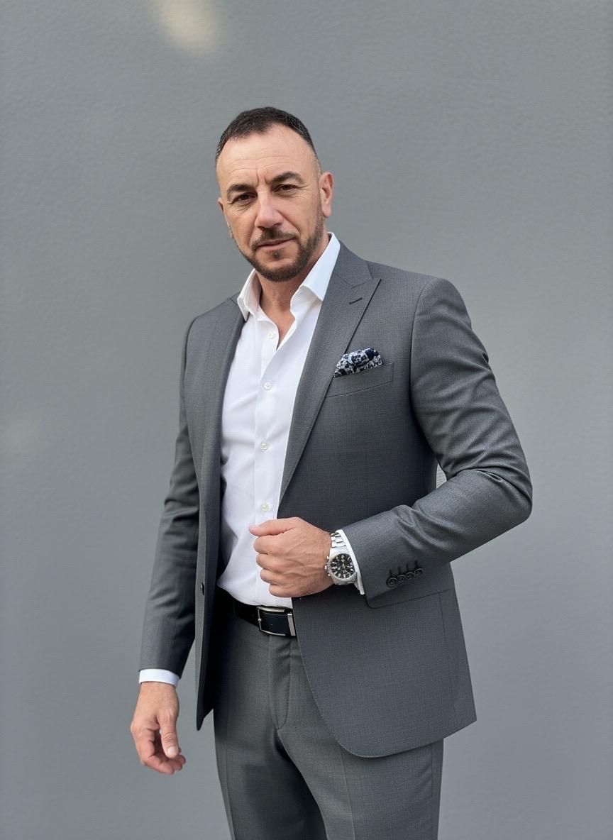 Mark John Eckley — professional portrait